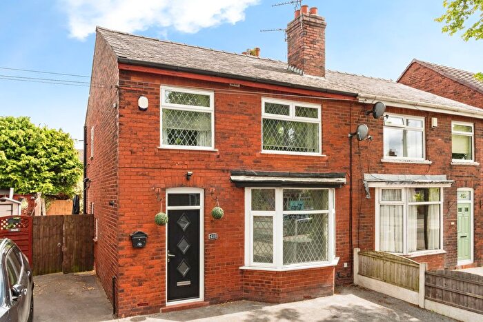 3 Bedroom Semi-Detached House For Sale In Holden Road, Leigh, WN7
