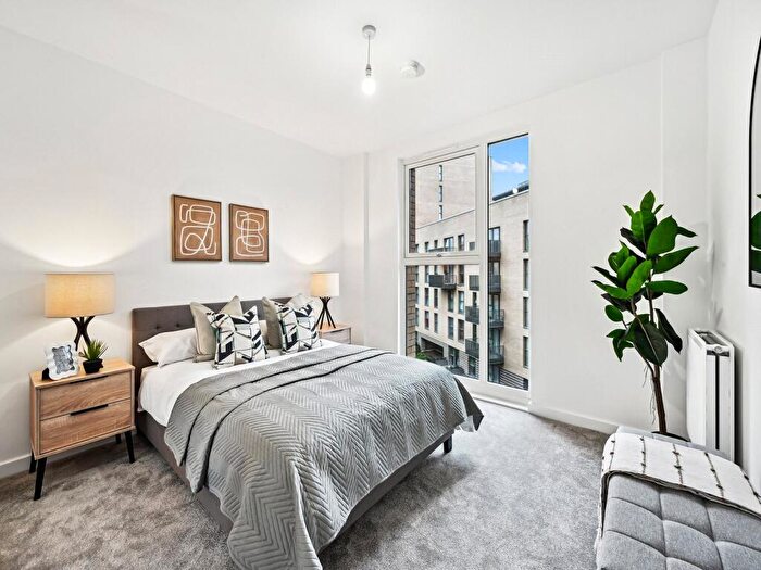 1 Bedroom Apartment To Rent In Perryfield Way, Hendon, NW9