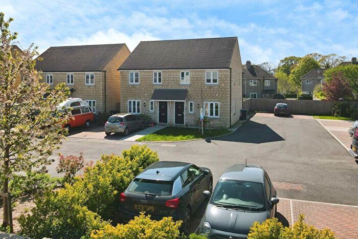 3 Bedroom Semi Detached House For Sale In Bendy Bow, Oaksey, Wiltshire, SN16