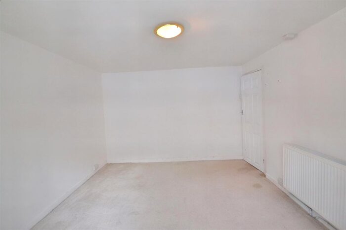 3 Bedroom Terraced House For Sale In William Street, Cardigan, SA43