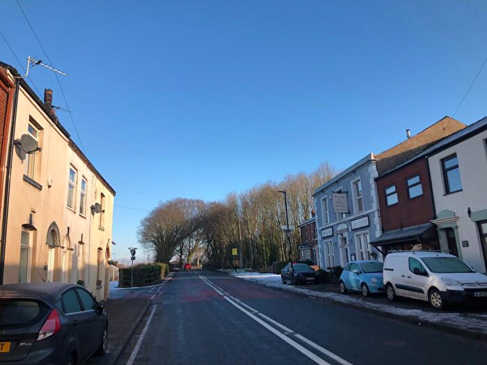 2 Bedroom House To Rent In Wigan Lane, Coppull, Chorley, PR7