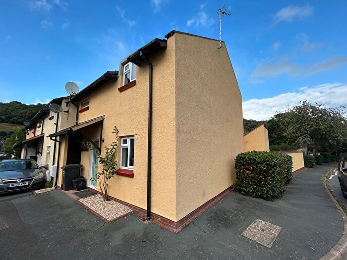 3 Bedroom End Of Terrace House To Rent In Sycamore Road, Minehead, TA24