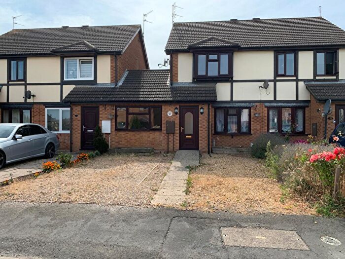 3 Bedroom Semi-Detached House To Rent In Van Gogh Drive, Spalding, PE11