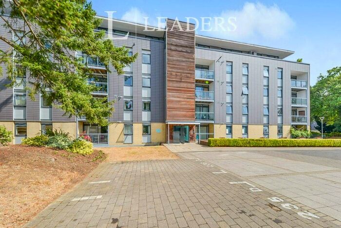 2 Bedroom Flat To Rent In Newsom, Hatfield Road, St.Albans, AL1