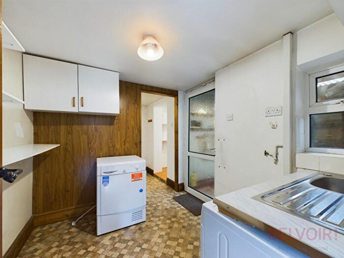 2 Bedroom Cottage To Rent In Top Road, Blidworth, NG21