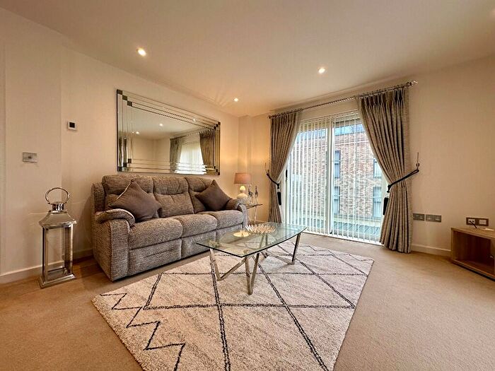 2 Bedroom Retirement Property For Sale In Fountain Way, Salisbury, Wiltshire, SP2