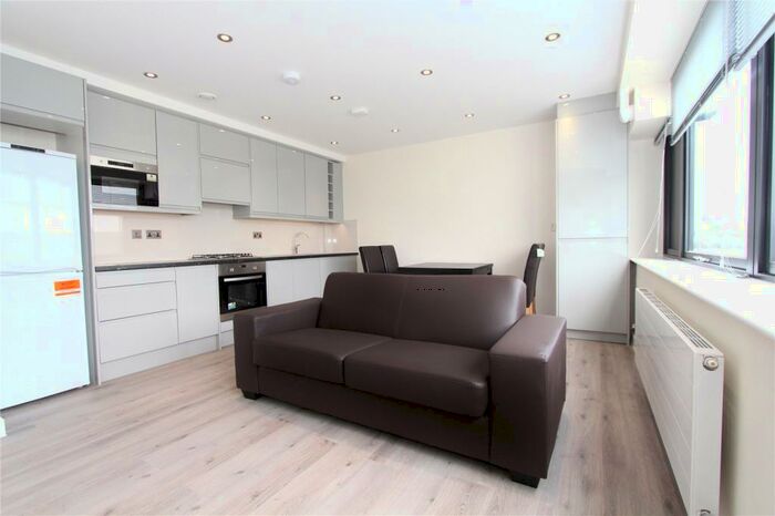 1 Bedroom Apartment To Rent In Honeypot Lane, Stanmore, HA7