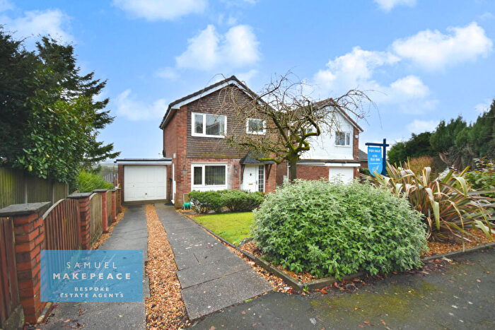 3 Bedroom Detached House For Sale In Lansdowne Crescent, Werrington, Stoke-on-Trent, ST9