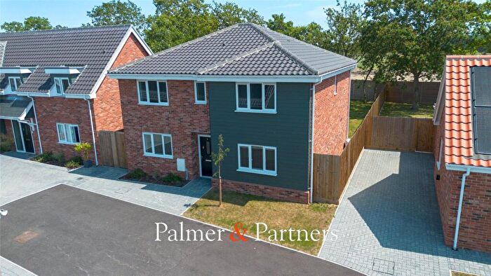 4 Bedroom Detached House For Sale In Field Mews, Frating Road, Great Bromley, Colchester, CO7