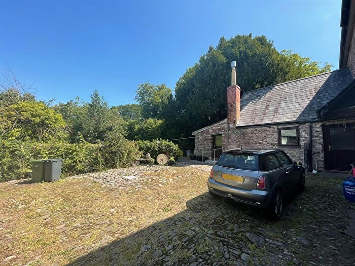 5 Bedroom Detached House For Sale In School Road, Talgarth, Brecon, LD3