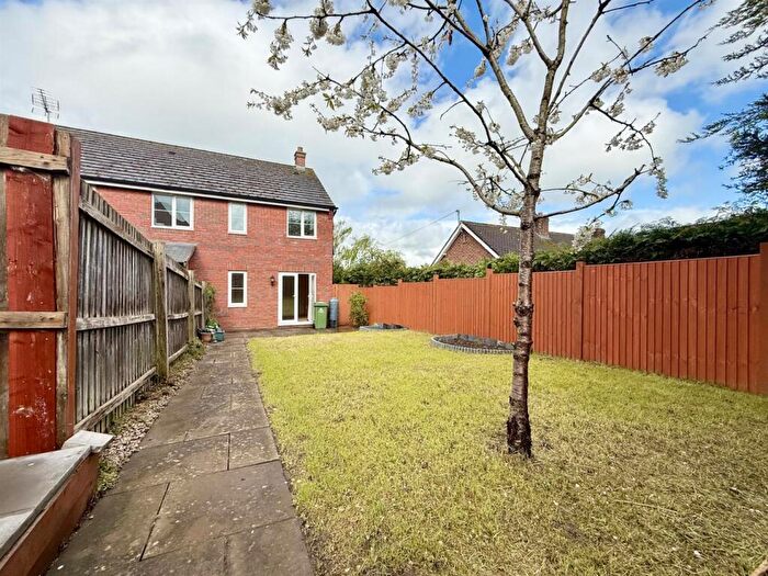 2 Bedroom End Of Terrace House For Sale In Sheens Meadow, Newnham, GL14