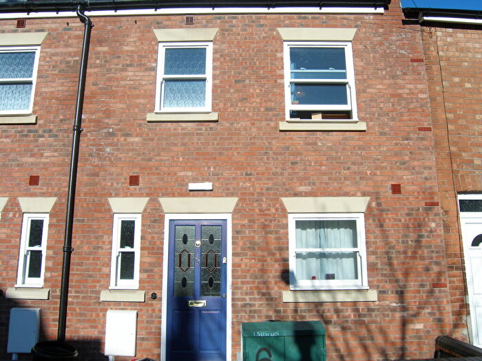 6 Bedroom Terraced House To Rent In Gordon Street, Leamington Spa, CV31
