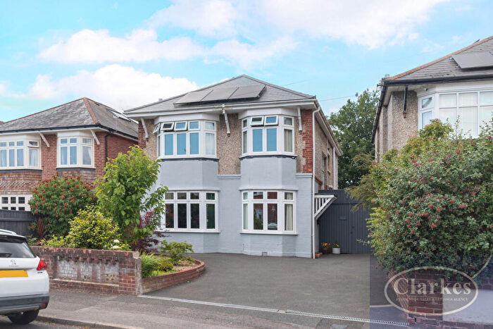 4 Bedroom Detached House For Sale In Namu Road, Victoria Park, Bournemouth, BH9