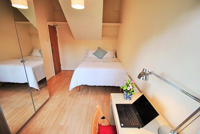 10 Bedroom House To Rent In Birchfields Road, Manchester, M13