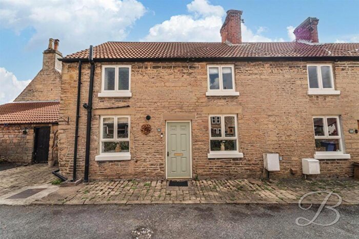 3 Bedroom Cottage To Rent In High Street, Mansfield Woodhouse, Mansfield, NG19