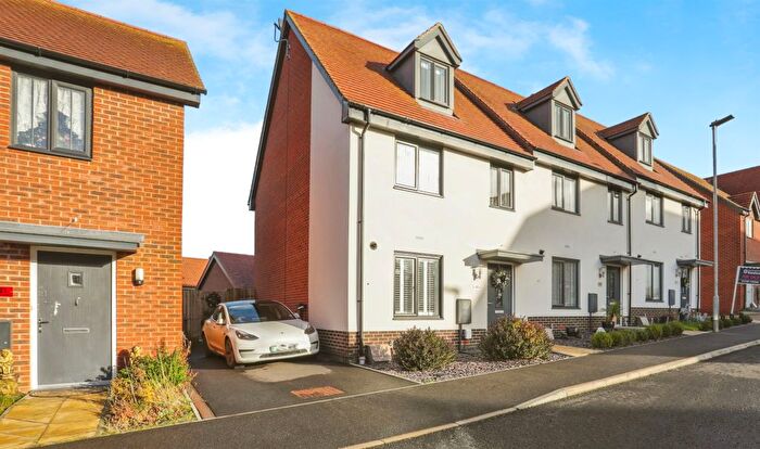 3 Bedroom End Of Terrace House For Sale In Baines Way, Framlingham, Woodbridge, IP13