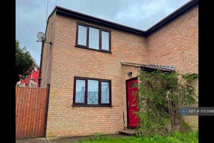 1 Bedroom Semi-Detached House To Rent In Nightingale Court, Rochester, ME2