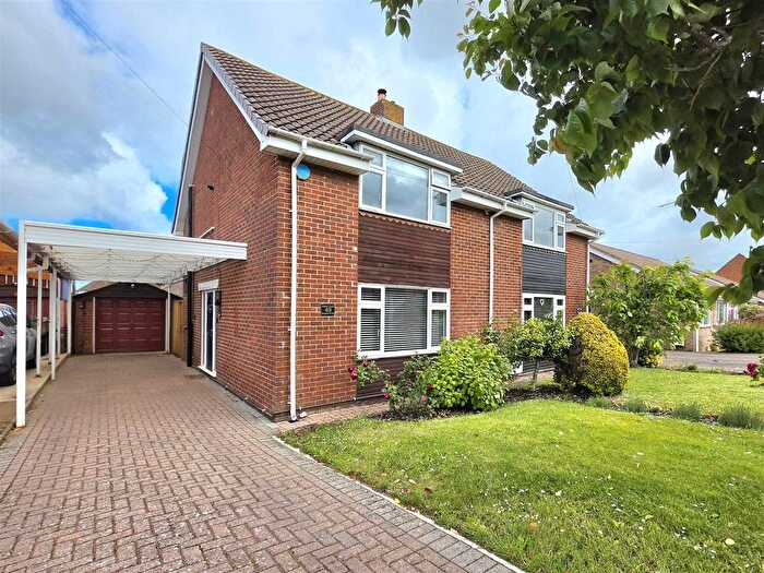 3 Bedroom Semi Detached House For Sale In Mayfield Drive, Hucclecote, Gloucester, GL3