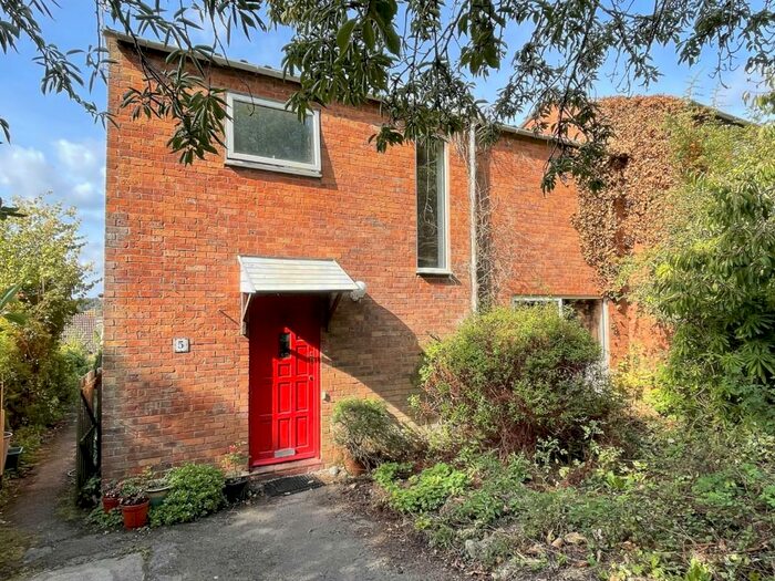 3 Bedroom Semi-Detached House For Sale In Wincanton, Somerset, BA9