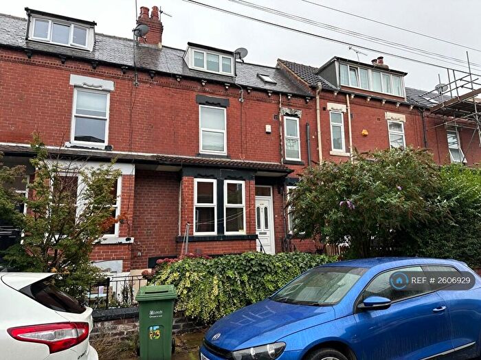 2 Bedroom Terraced House To Rent In St. Ives Mount, Leeds, LS12