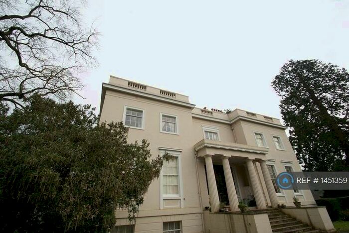 2 Bedroom Flat To Rent In Trehill House, Kenn, Exeter, EX6