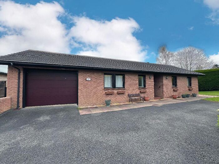 3 Bedroom Bungalow For Sale In Greenacres, Newton Reigny, CA11