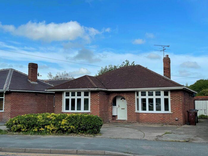 2 Bedroom Bungalow To Rent In North Colchester, CO4