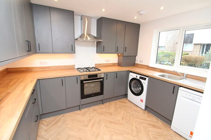 4 Bedroom Terraced House To Rent In Ham View, Croydon, CR0