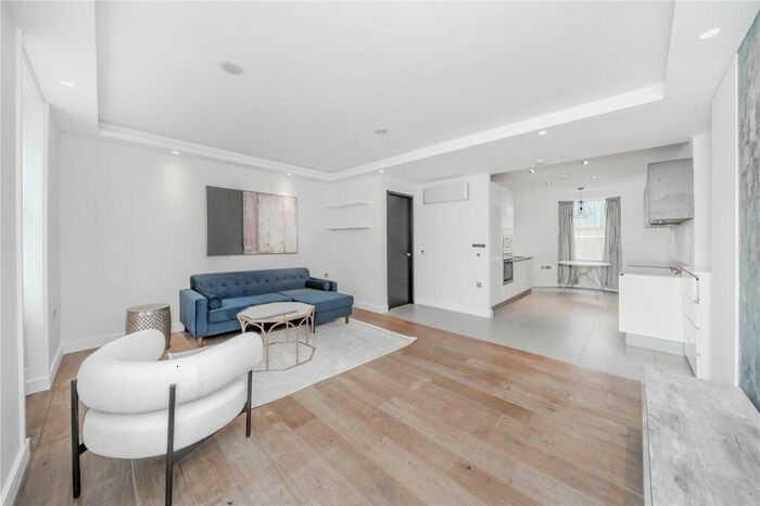 2 Bedroom Apartment To Rent In Baker Street, London, NW1