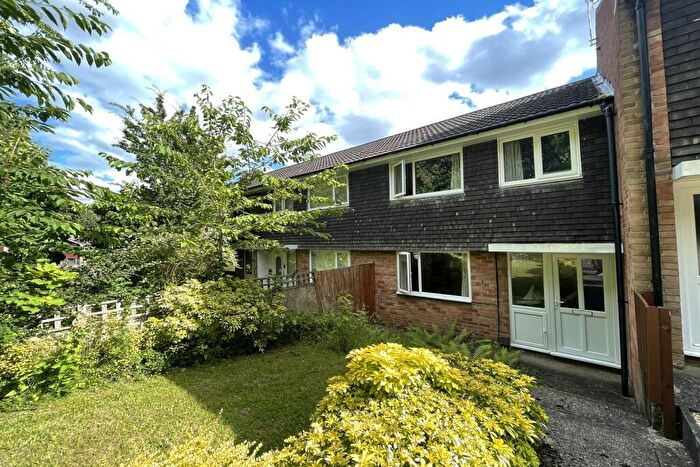 3 Bedroom Terraced House To Rent In Cowdrey Gardens, NG5