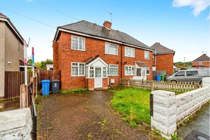 3 Bedroom Property To Rent In North Crescent, Wolverhampton, WV10