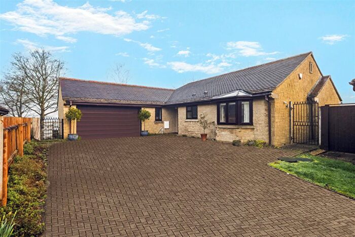 3 Bedroom Bungalow For Sale In Dinhay, Marnhull, Sturminster Newton, DT10