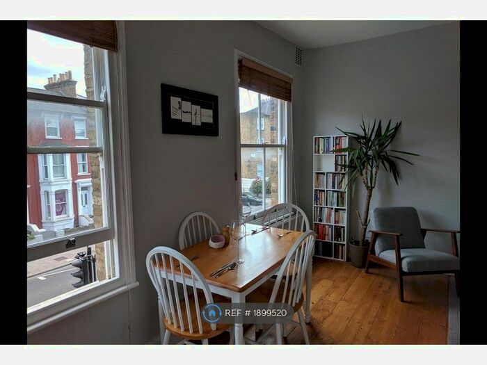 1 Bedroom Flat To Rent In Graham Road, London, E8