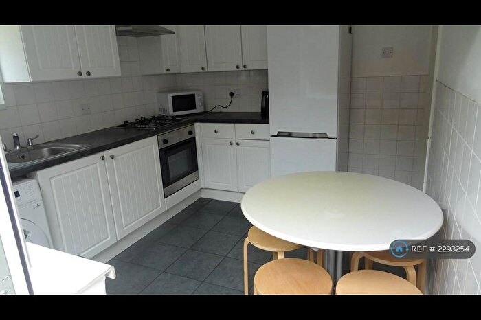 5 Bedroom Terraced House To Rent In Sheffield Road, Portsmouth, PO1