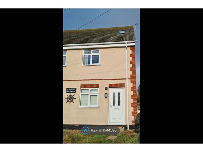 2 Bedroom Semi Detached House To Rent In Springtide Cottages, Lydd, TN29