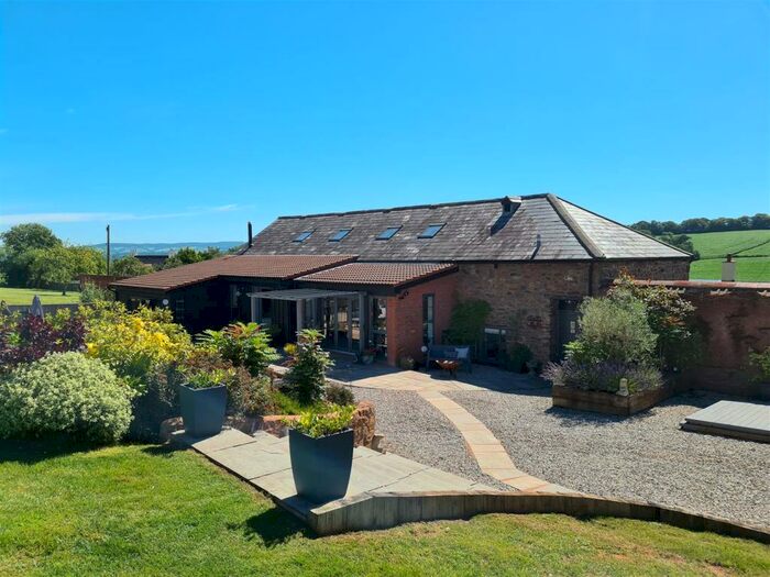 4 Bedroom House For Sale In Colebrooke Lane, Cullompton, EX15