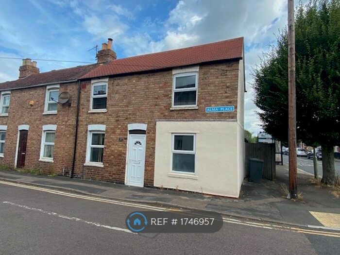 4 Bedroom End Of Terrace House To Rent In Alma Place, Gloucester, GL1