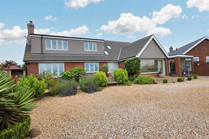 5 Bedroom Detached House For Sale In Cromer Road, Beeston Regis, Sheringham, NR26