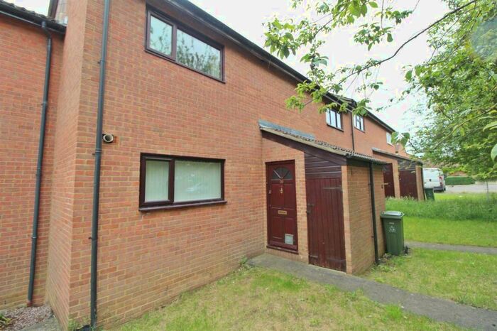 1 Bedroom Maisonette To Rent In Denmead, Two Mile Ash, Milton Keynes, MK8