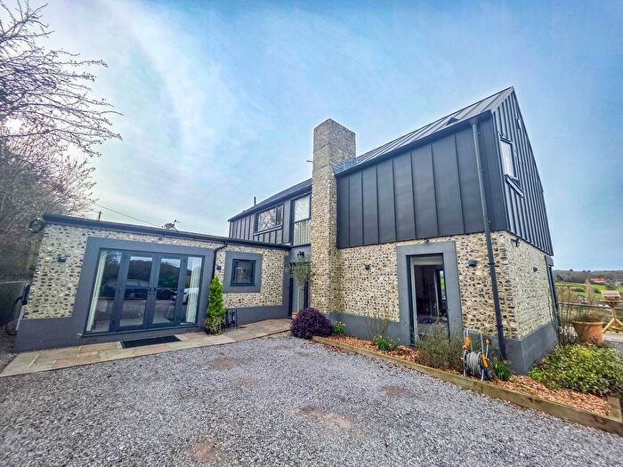 4 Bedroom Barn Conversion To Rent In Tarrant Keyneston, Blandford, DT11