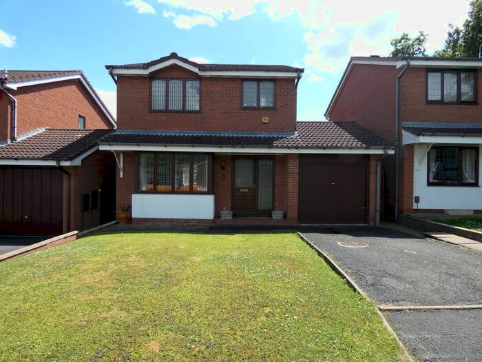 3 Bedroom Detached House To Rent In Ullswater Close, Priorslee, Telford, TF2