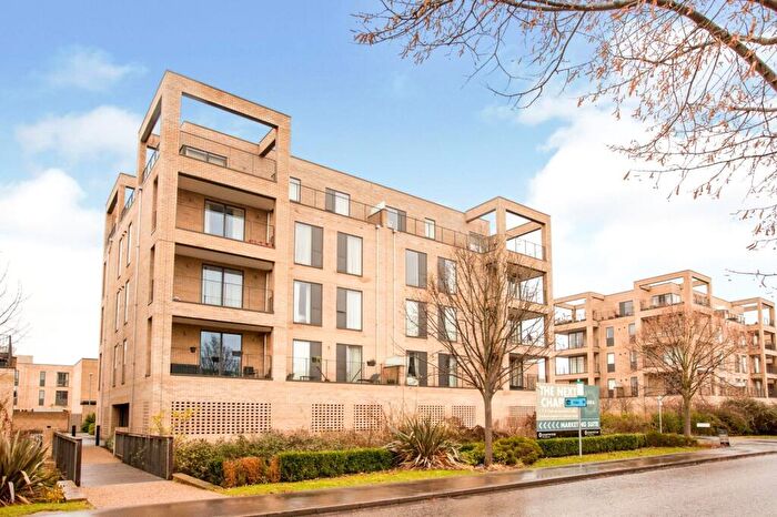 3 Bedroom Apartment For Sale In Seekings Close, Trumpington, Cambridge, CB2