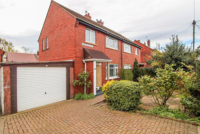 3 Bedroom Semi-Detached House For Sale In Broadacre Road, Ossett, WF5