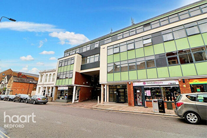 1 Bedroom Apartment To Rent In Mill Street, Bedford, MK40