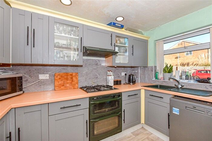 3 Bedroom Terraced House For Sale In Aldon Close, Maidstone, Kent, ME14