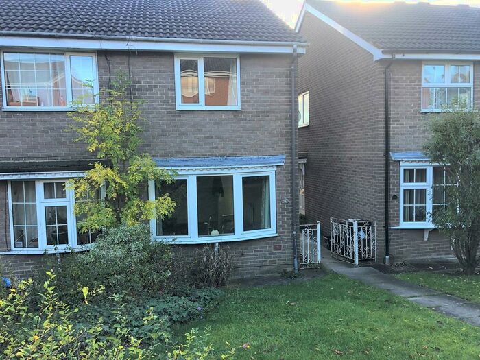 2 Bedroom Town House To Rent In Bewerley Road, Harrogate, HG1