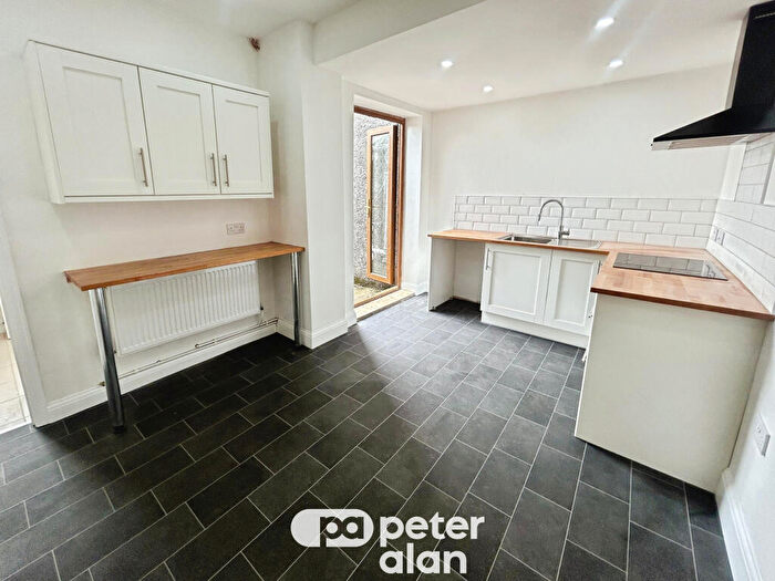 3 Bedroom House To Rent In Thomas Street, Neath, SA11