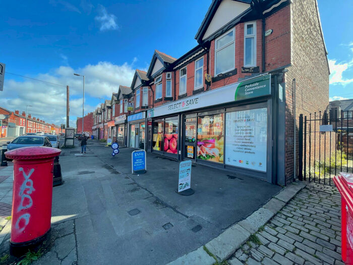 1 Bedroom Apartment To Rent In Lloyd St South, Fallowfield, Manchester., M14