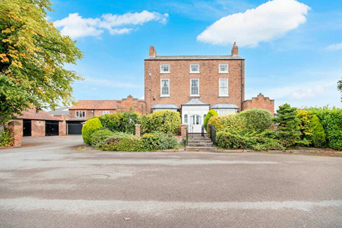 5 Bedroom Detached House For Sale In Tiln Lane, Retford, DN22