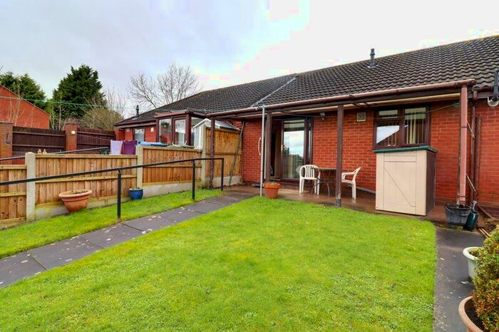 2 Bedroom Bungalow For Sale In Lilleshall Way, Western Downs, Staffordshire, ST17